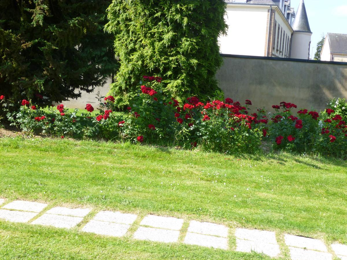 Etape Zen Hotel Illiers-Combray Exterior foto